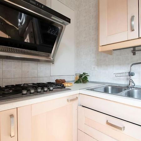 We Home - Sarpi House - Milano Экстерьер фото